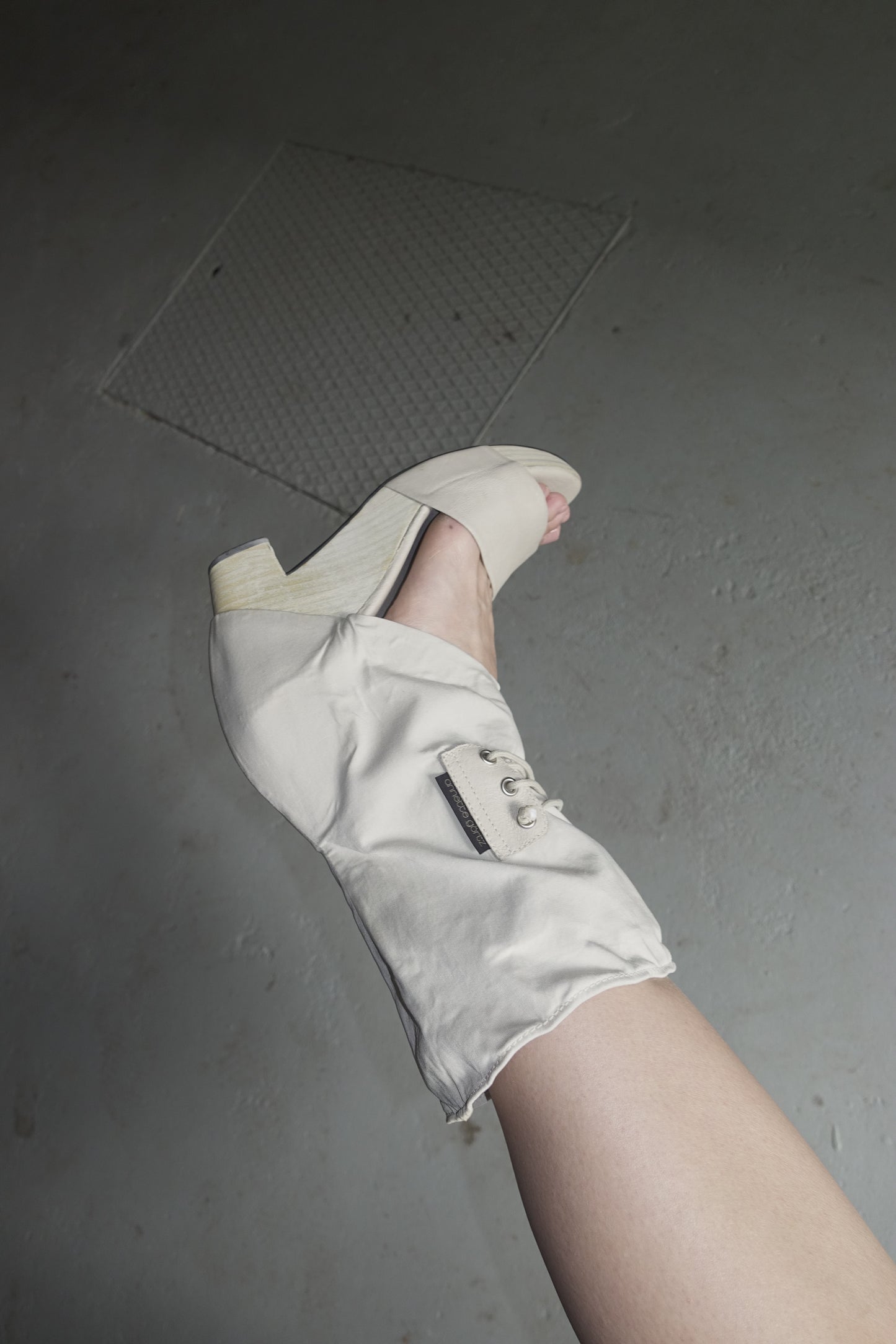 Annette Görtz peep toe booties