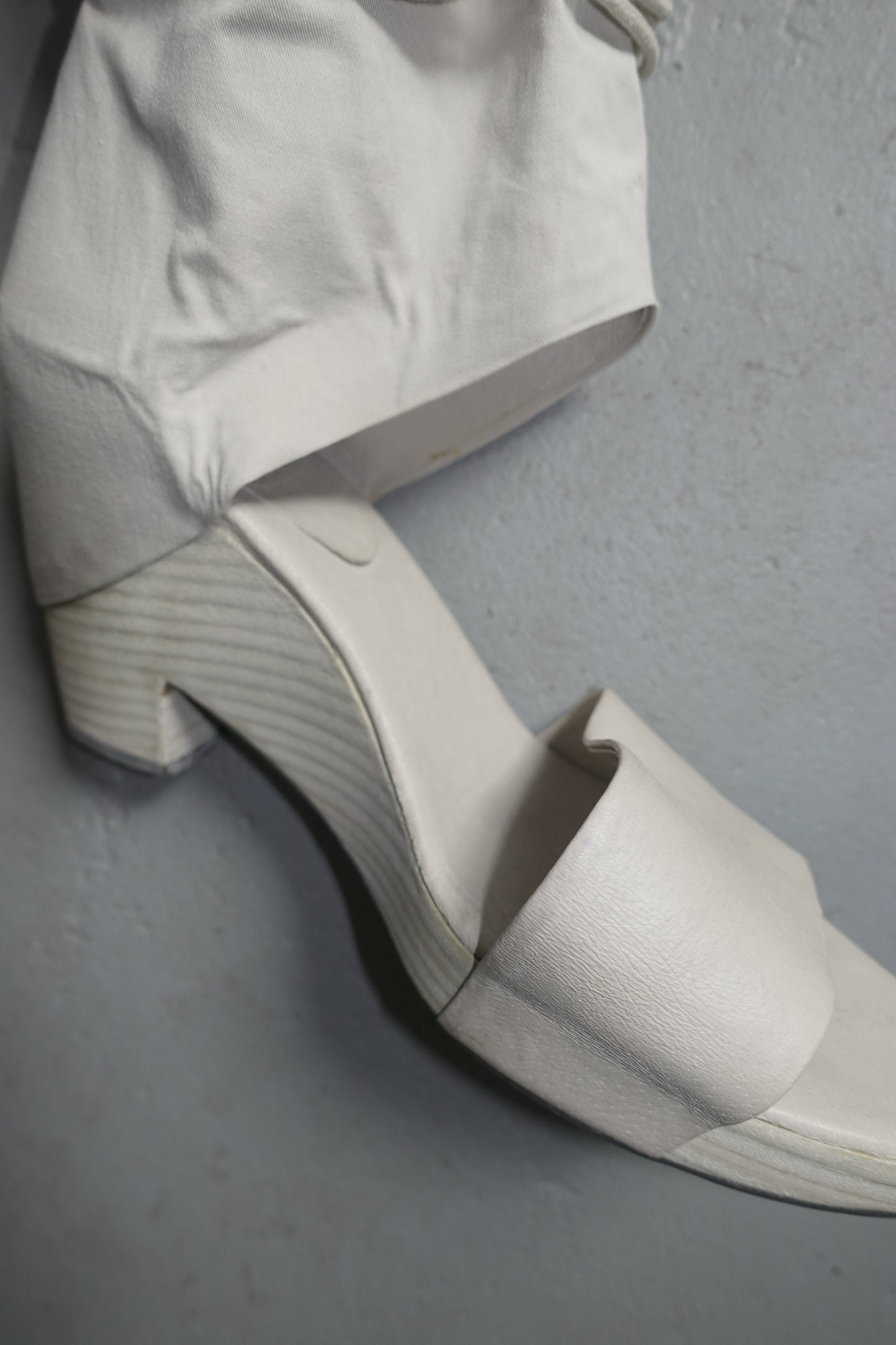 Annette Görtz peep toe booties