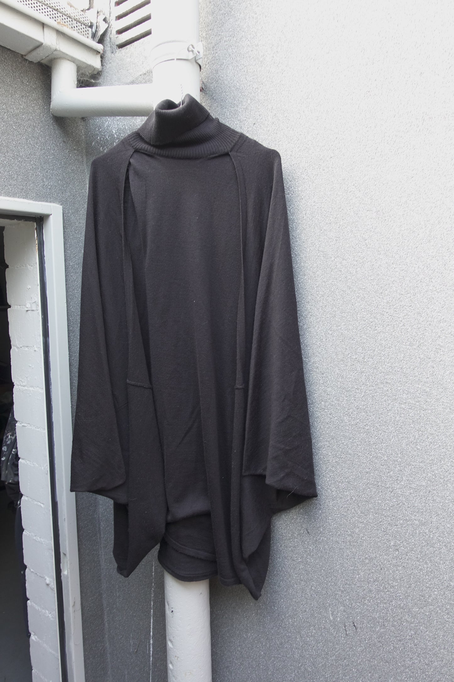 Stefanel batwing sleeve dress