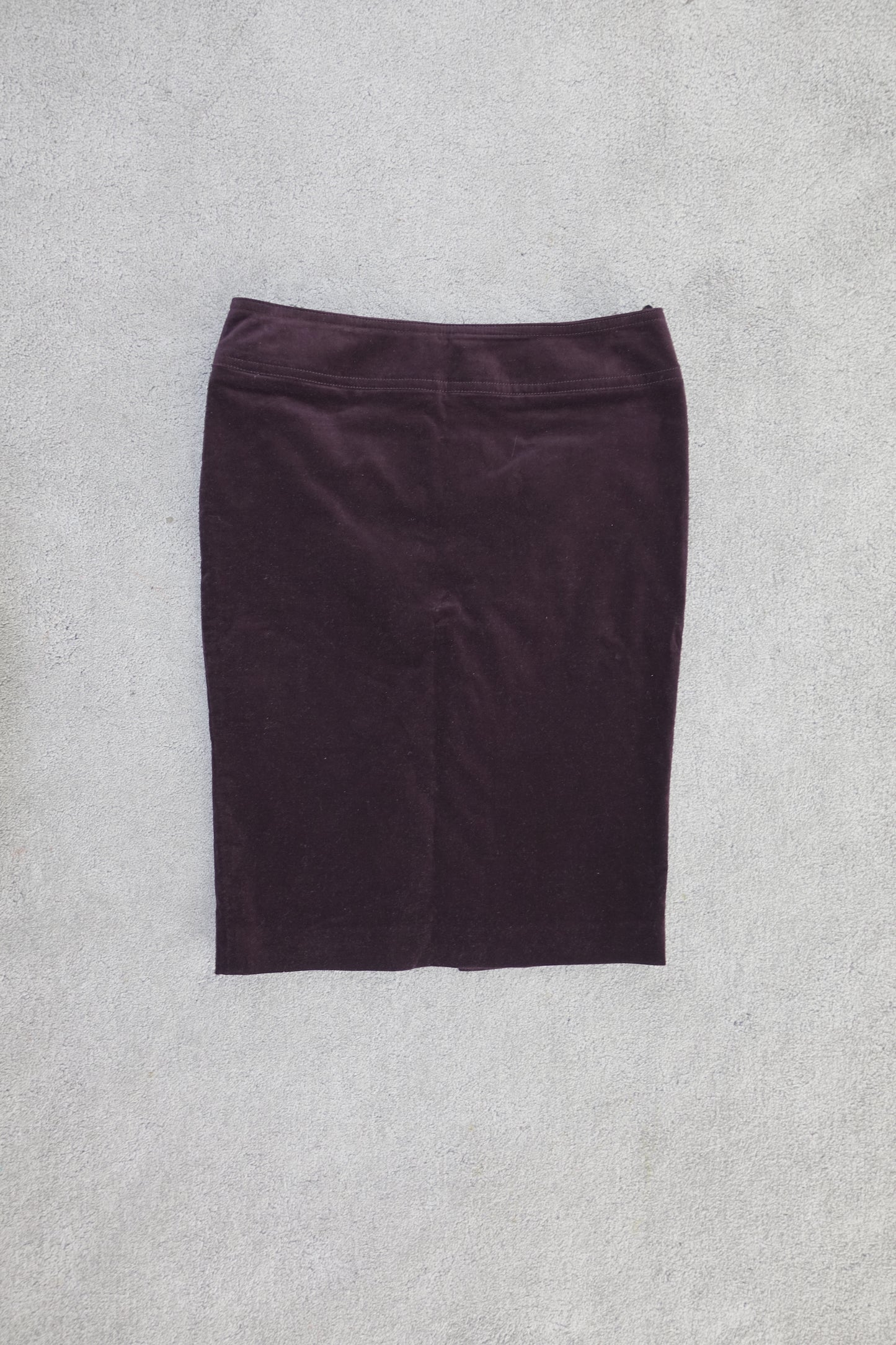 Gucci burgundy velvet pencil skirt