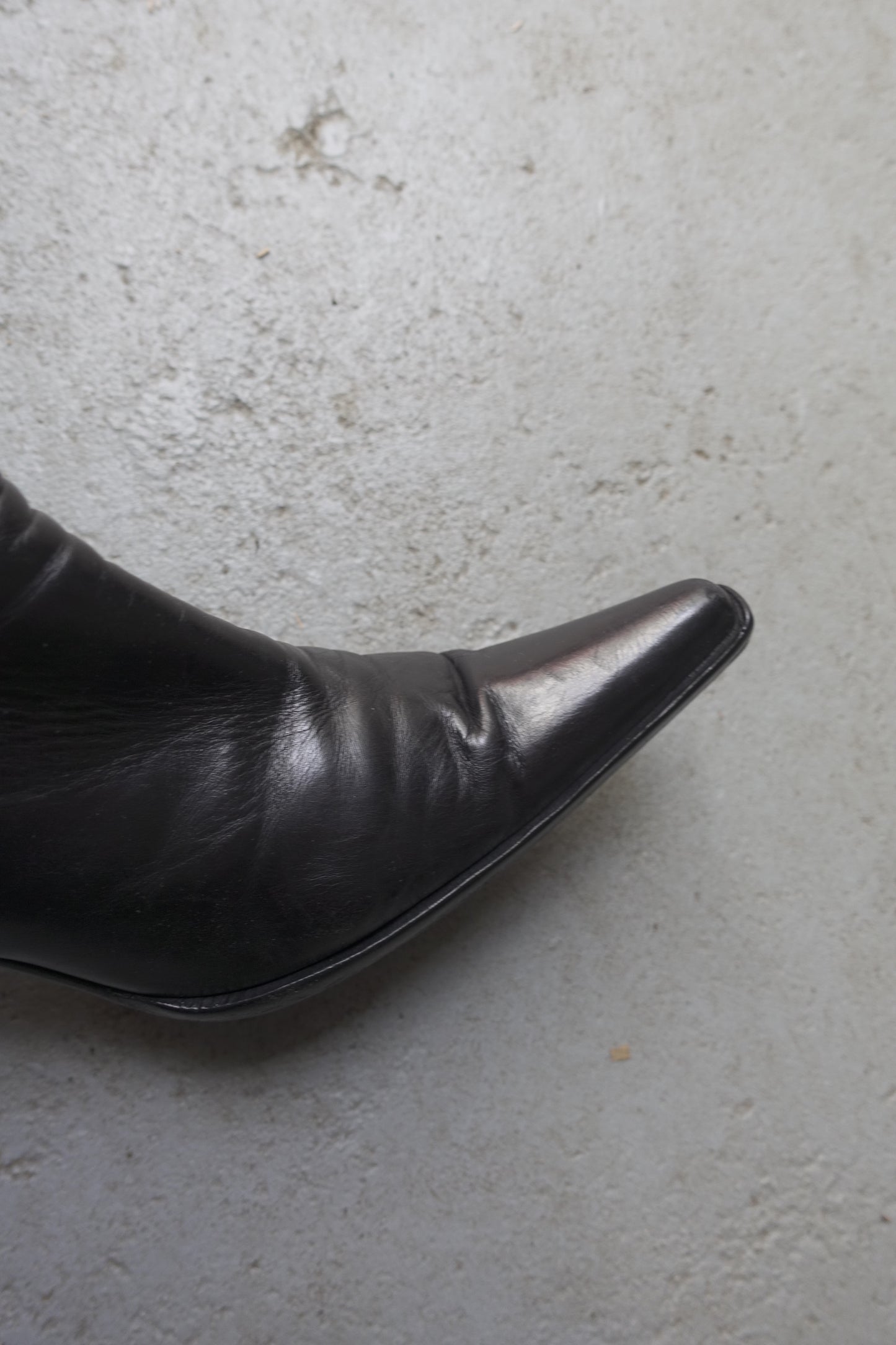 Miu Miu pointed leather boots