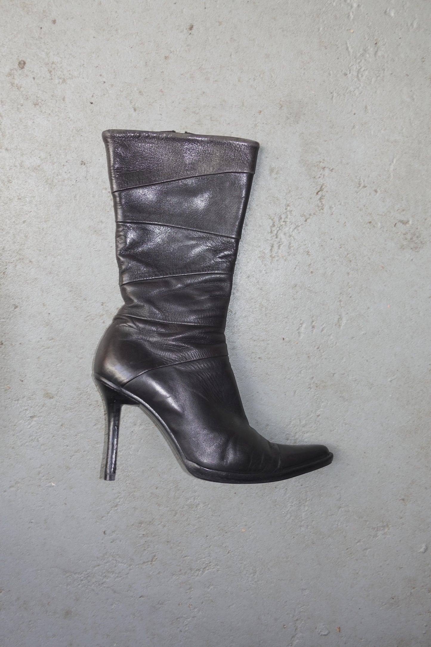 Miu Miu pointed leather boots