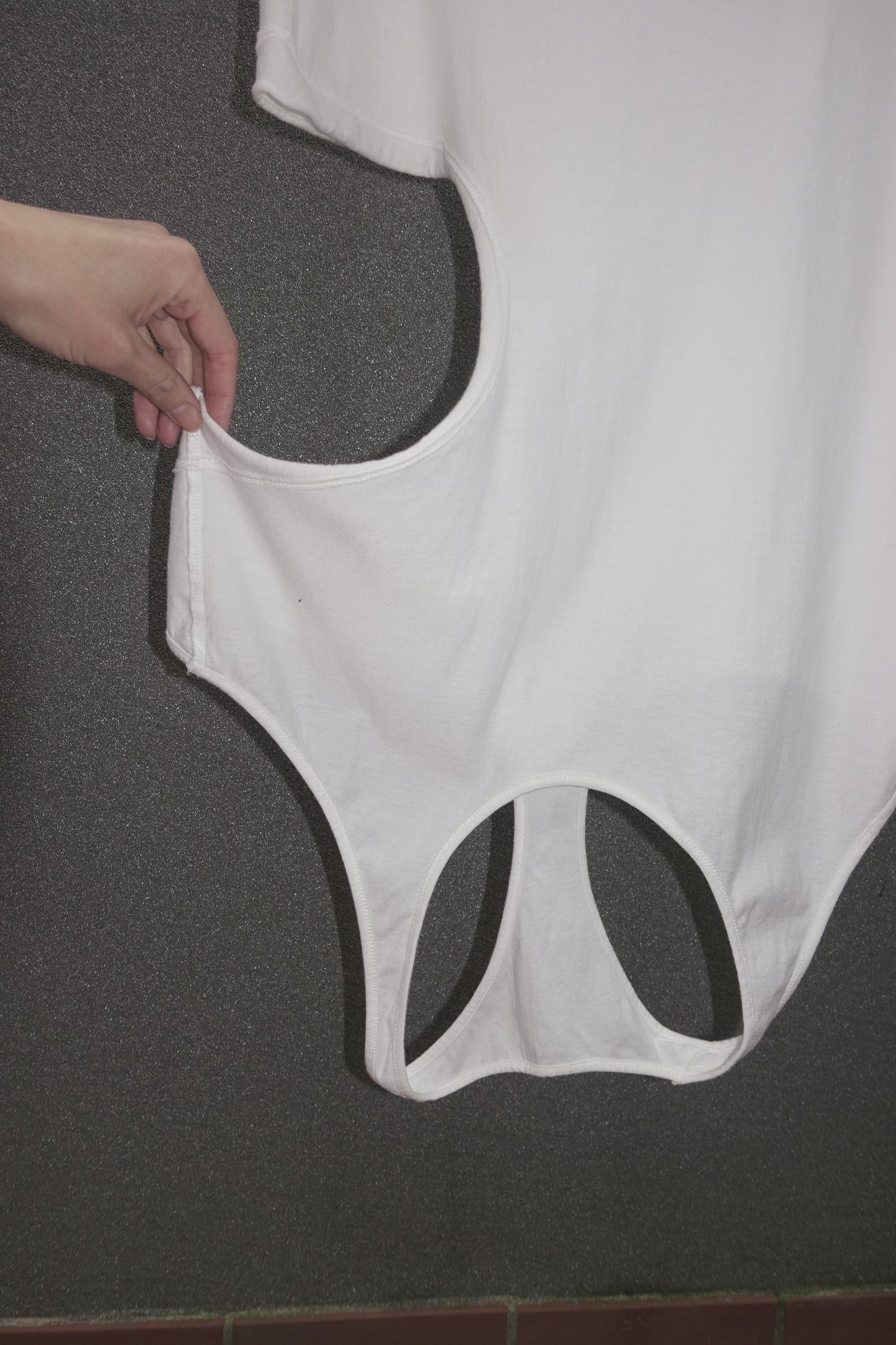 Peachoo + Krejberg by CDG cut out tank