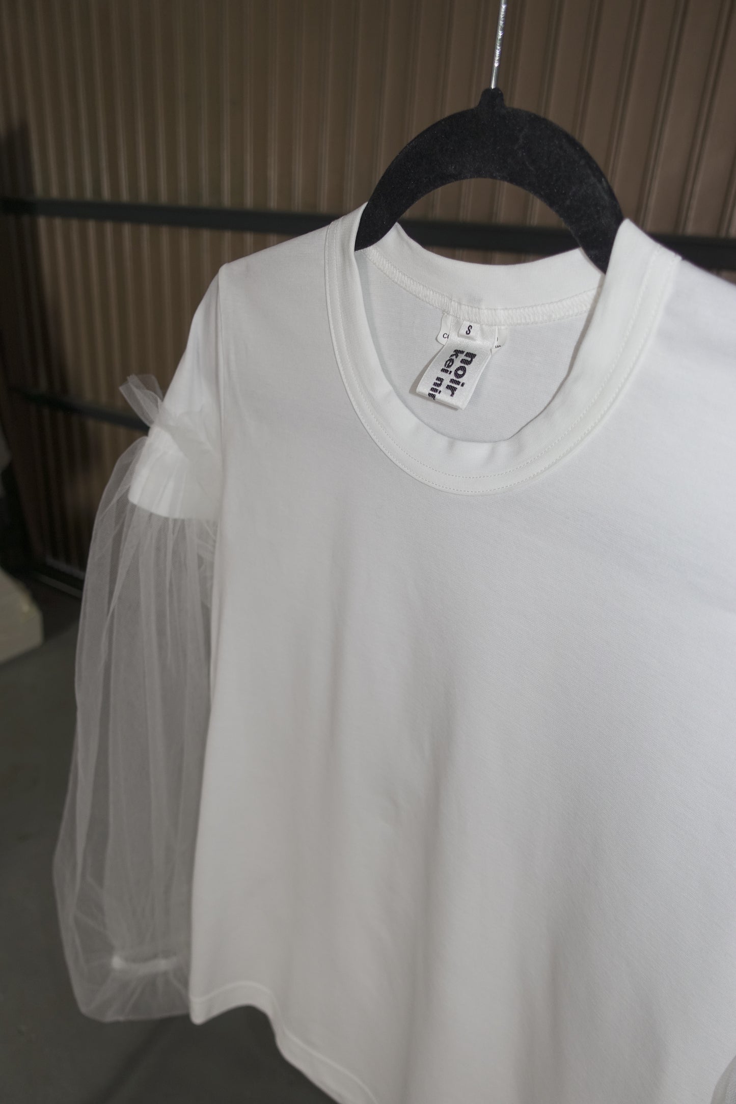 Noir Kei Ninomiya by CDG 2019 tulle sleeve shirt