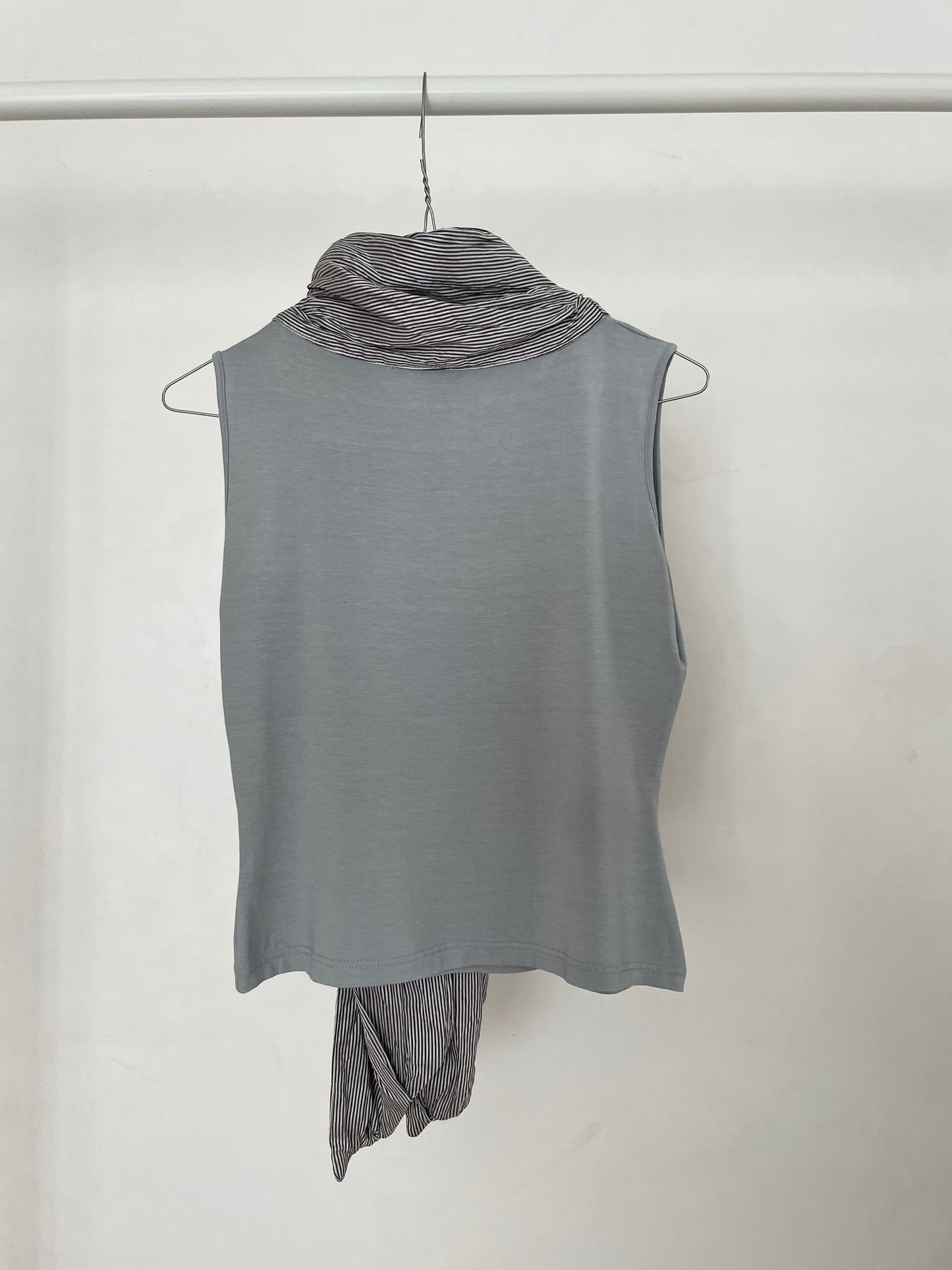 Amaya Arzuaga silk tie collar top