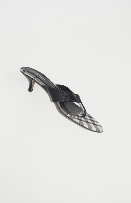 Burberry thong kitten heels