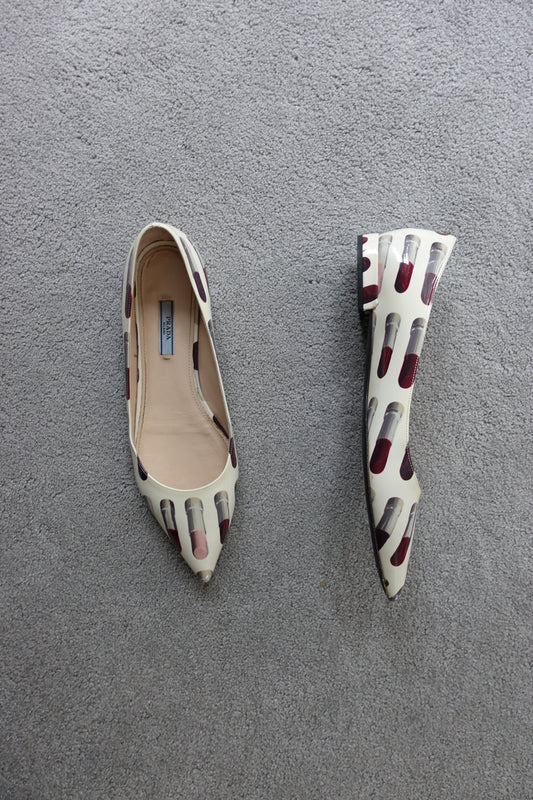 Prada Pre-Fall 2018 re-edition lipstick print ballet flats