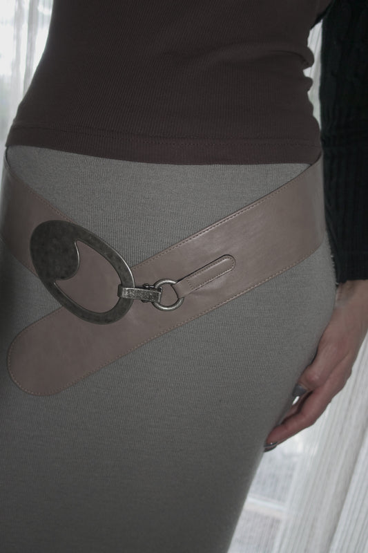 Hip leather belt