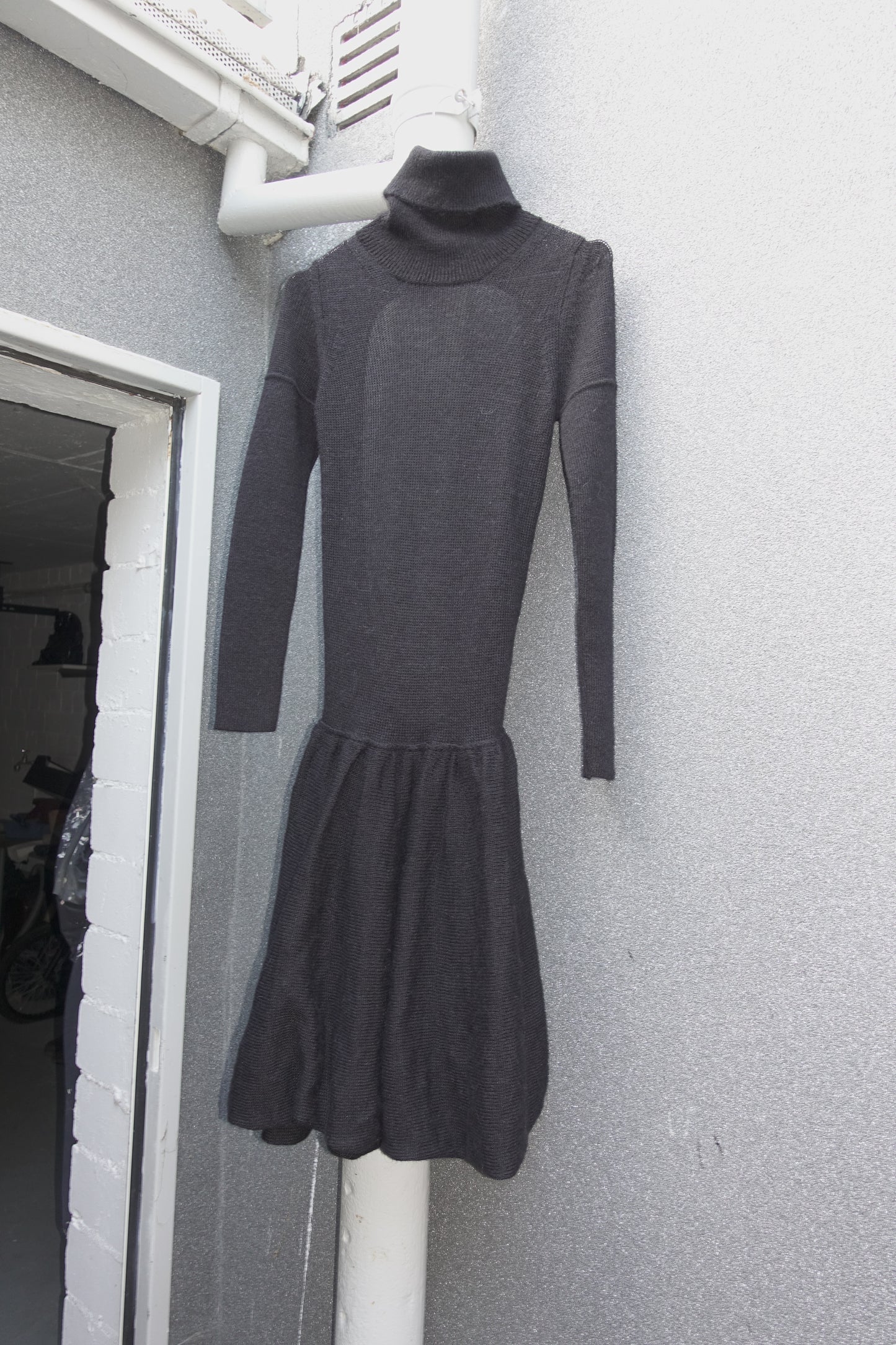 Stefanel open back knit dress