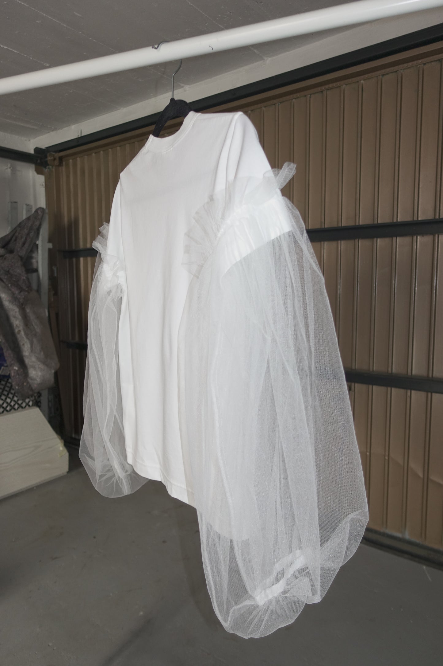 Noir Kei Ninomiya by CDG 2019 tulle sleeve shirt