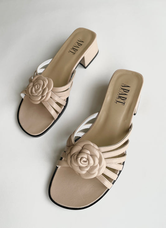Apart Leather Mules