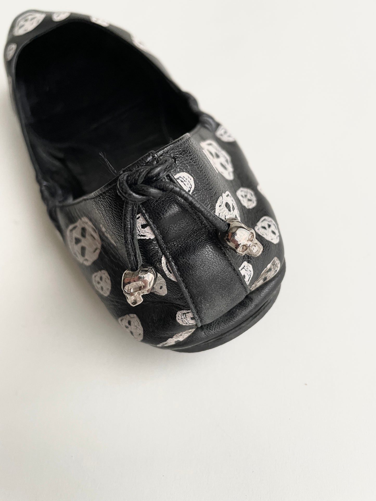 Alexander McQueen skull ballet flats